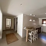 Precioso Apartamento De 2 Habitaciones Recien Reformado En Benidorm