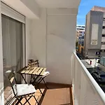 Precioso Apartamento De 2 Habitaciones Recien Reformado En Benidorm