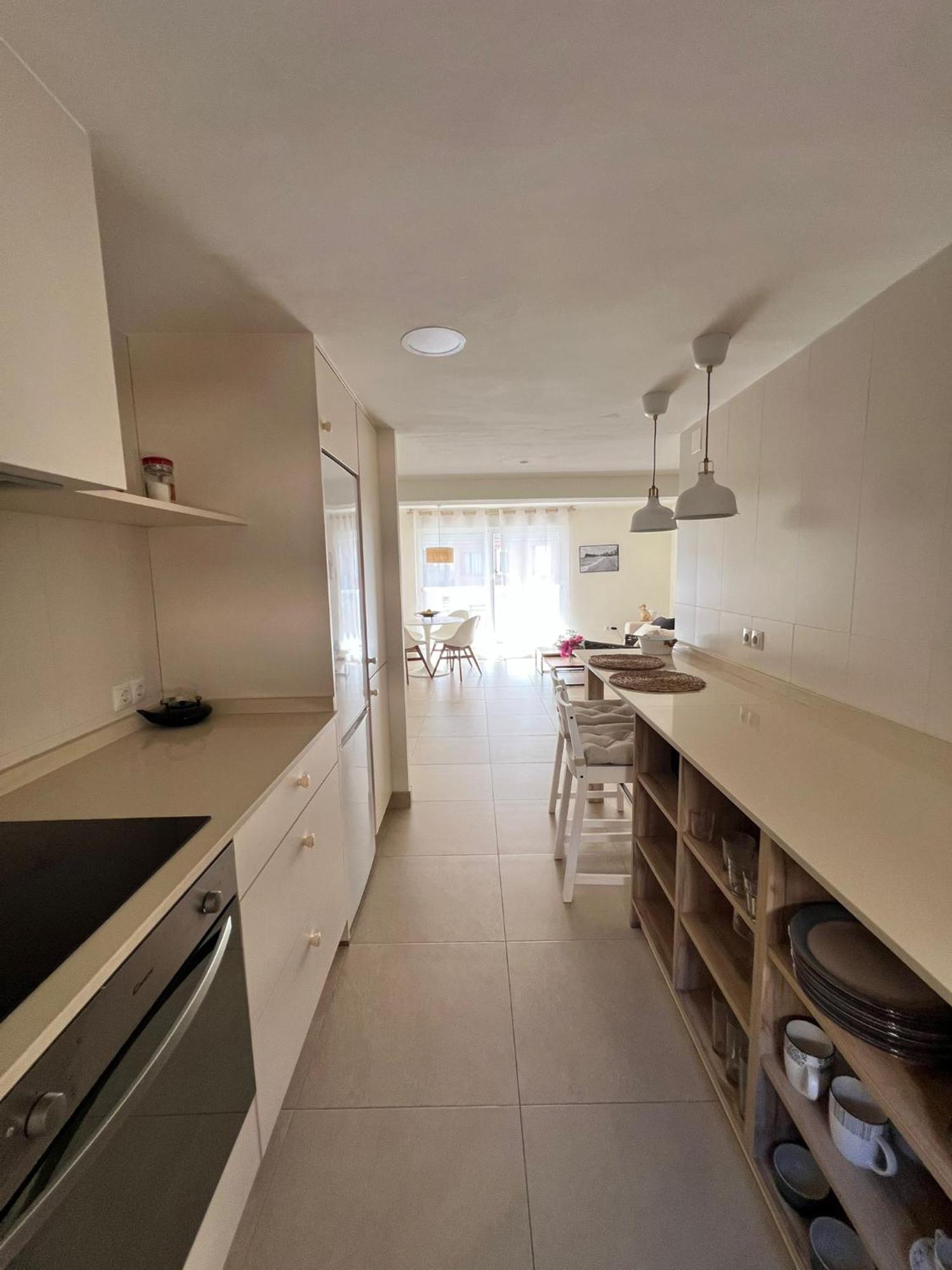 Precioso De 2 Recien Reformado En * Benidorm